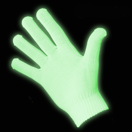 glow_glove